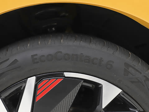 2026�� 2.0T EcoBoost  E �춯  �˶��� ST-Line