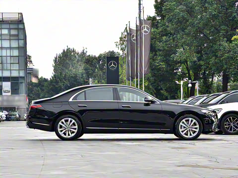 2026�� S 400 L ������