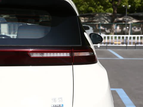 2026�� 305km ���ɰ�