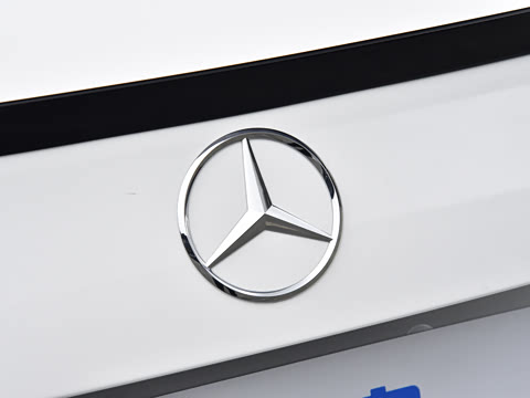 2026�� �Ŀ� C 260 L �ҹ�˶���