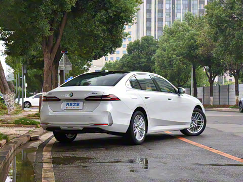 2026�� 525Li ������װ