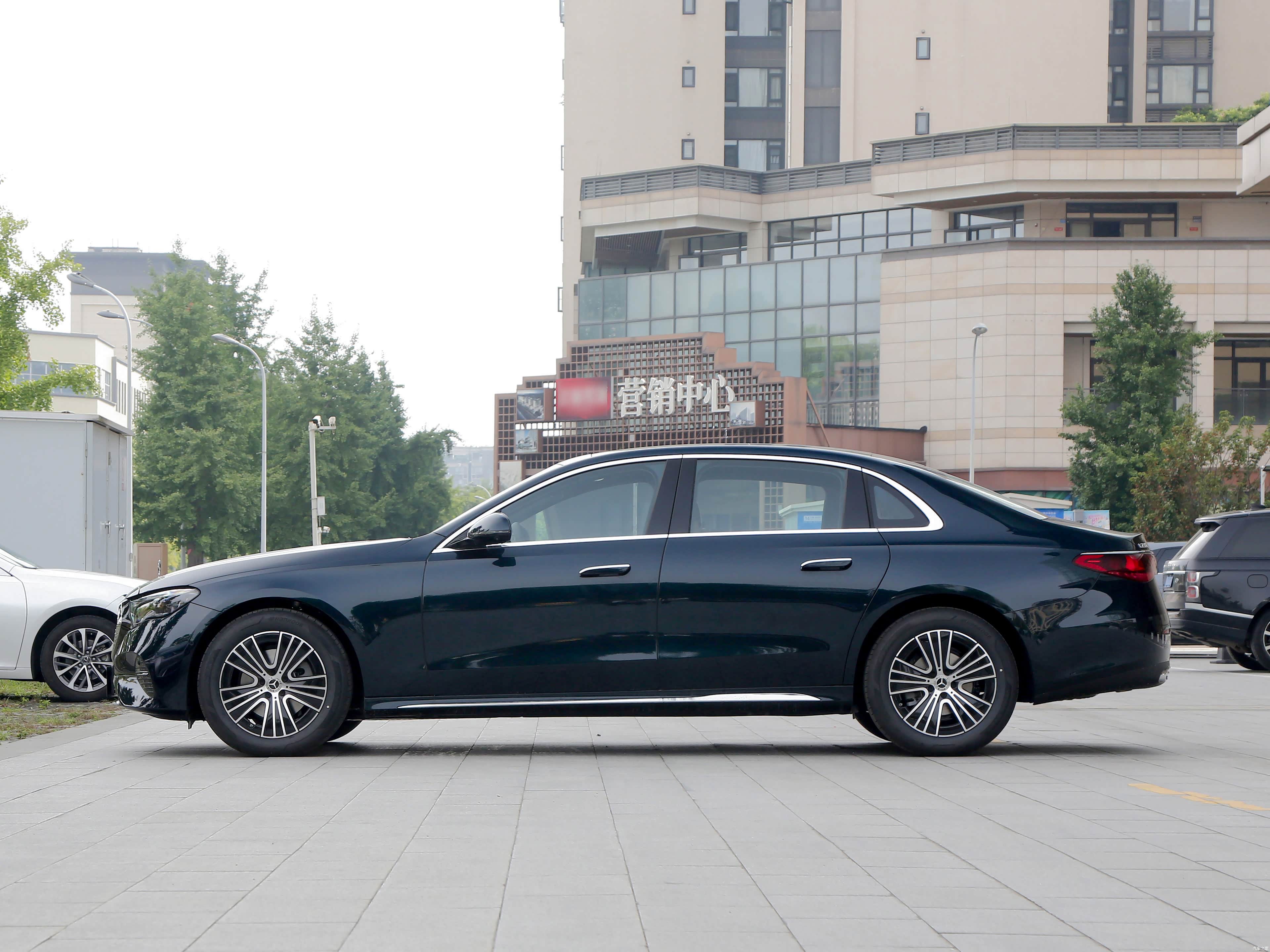 Mercedes-Benz E, миниатюра 4