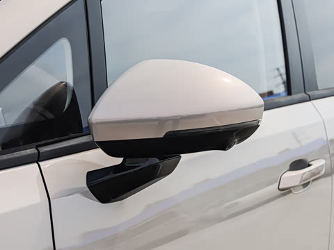 2026�� 1.5T CVT ������