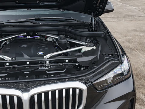 2026�� �Ŀ� xDrive 30Li ������M�˶���ҹ��װ