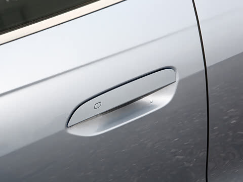 2025�� EV 470KM������