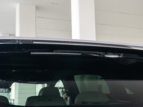 2026�� ���� 702 Max �콢��