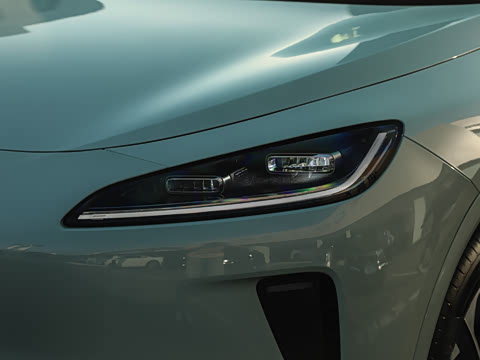 2025�� ���� Pro