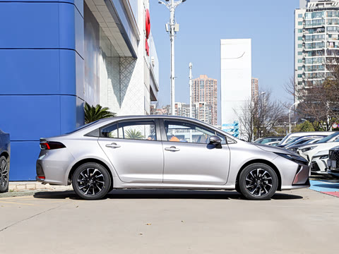 2026�� 1.8L ˫�� ��Ӣ��