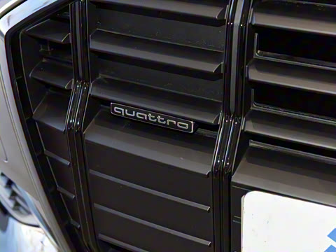 2025�� allroad quattro 55 TFSI ��̽�ռ�