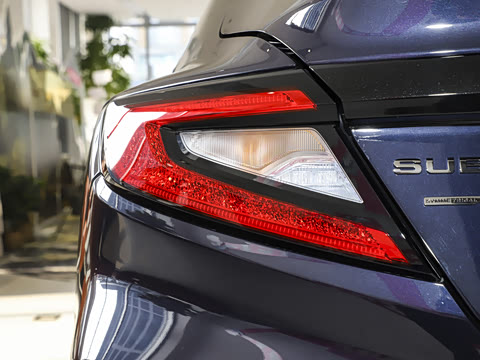 2024�� 2.4T �ֶ���EyeSight