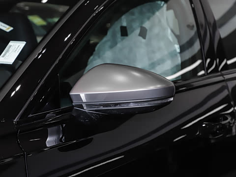 2025��  RS 6 4.0T Avant performance