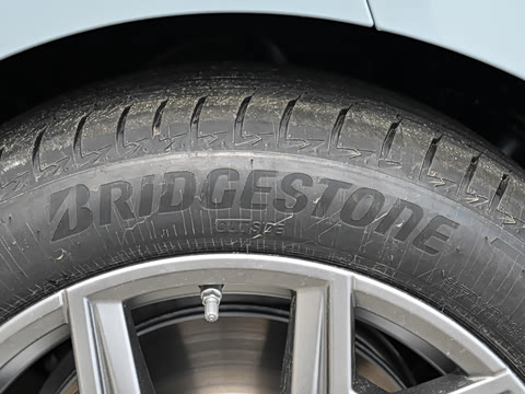 2026�� �Ŀ� eDrive 35 L