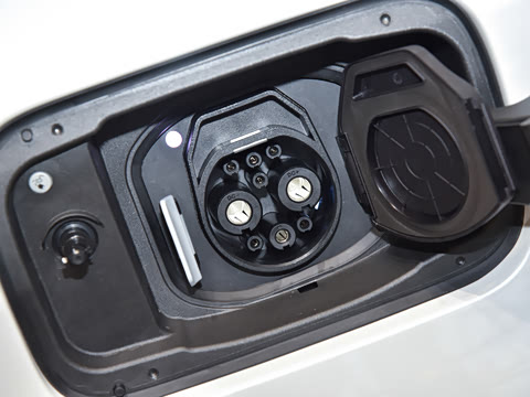 2026�� �Ŀ� eDrive 35 L