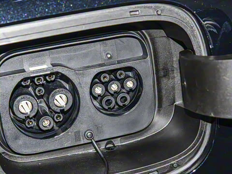 2026�� ���� 725 Max �콢��