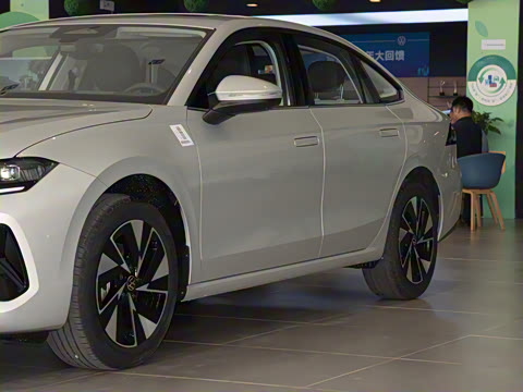 2026�� L 300TSI DSG ��Ӣ��