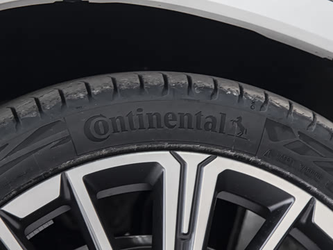 2026�� xDrive25Li M�˶���ҹ��װ