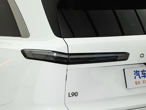 2025�� Max ������