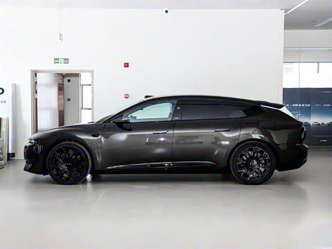 2026�� �ն�����quattro��