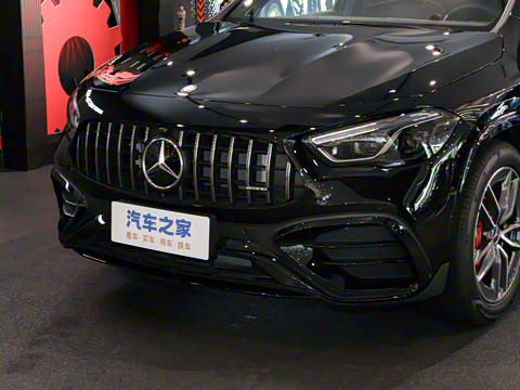 2025�� AMG GLA 35 4MATIC