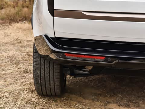 2025�� 3.0 L6 400PS SV���ٴ����ӳ��� 4��