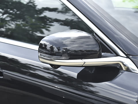 2026�� ������������� 730������