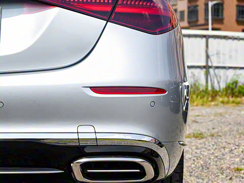 2025�� �Ŀ� S 480 4MATIC