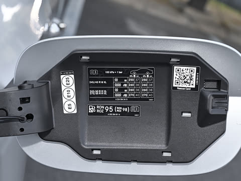 2026�� CLE 300 4MATIC �����ͽ��ܳ�