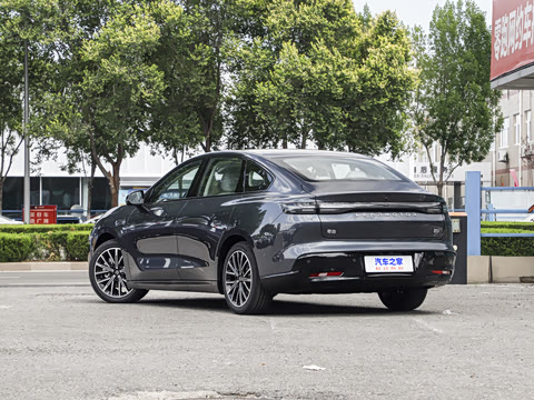 2025�� 550������