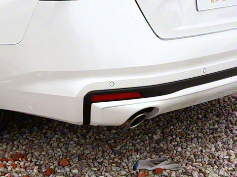 2025�� 2.0L XL-TLS ������