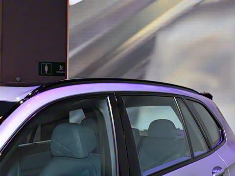 2025�� xDrive 40Li ������M�˶���ҹ��װ