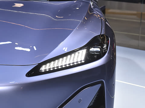 2026�� 750  ��������
