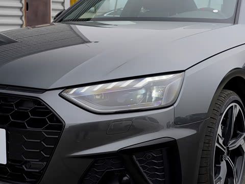 2026�� 200���������� 40 TFSI ���������� B&O ��ҹ��