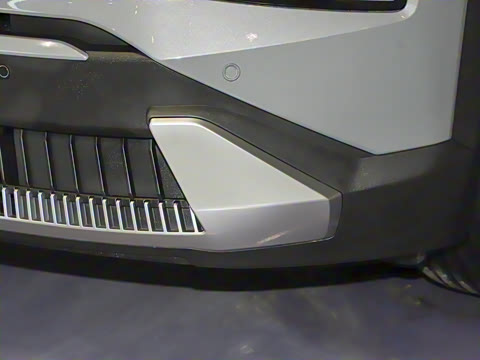 2025�� 720 Light