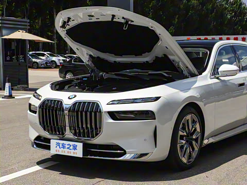 2023�� 740Li ������ ������װ