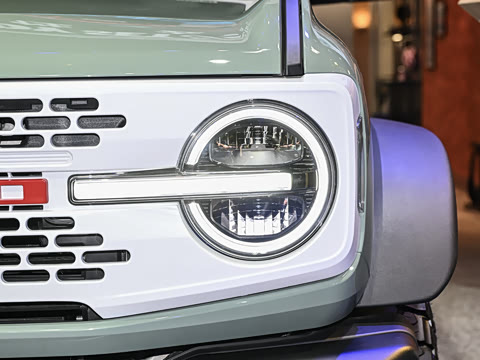 2025�� 2.3T 1966��Ű�