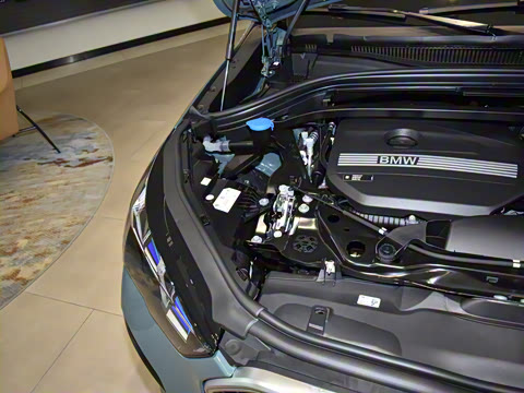 2025�� sDrive25i M�˶���װ