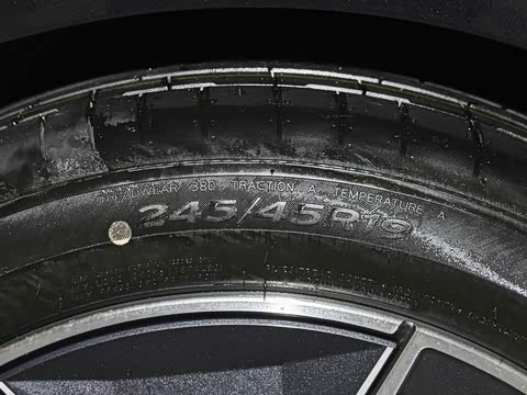 2026�� �Ŀ� eDrive 35L M�˶���װ