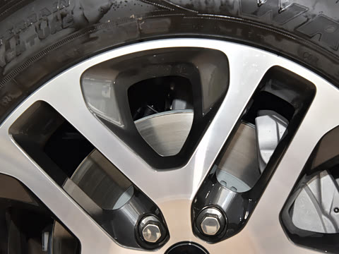 2026�� 110 3.0T P400 �����ر��