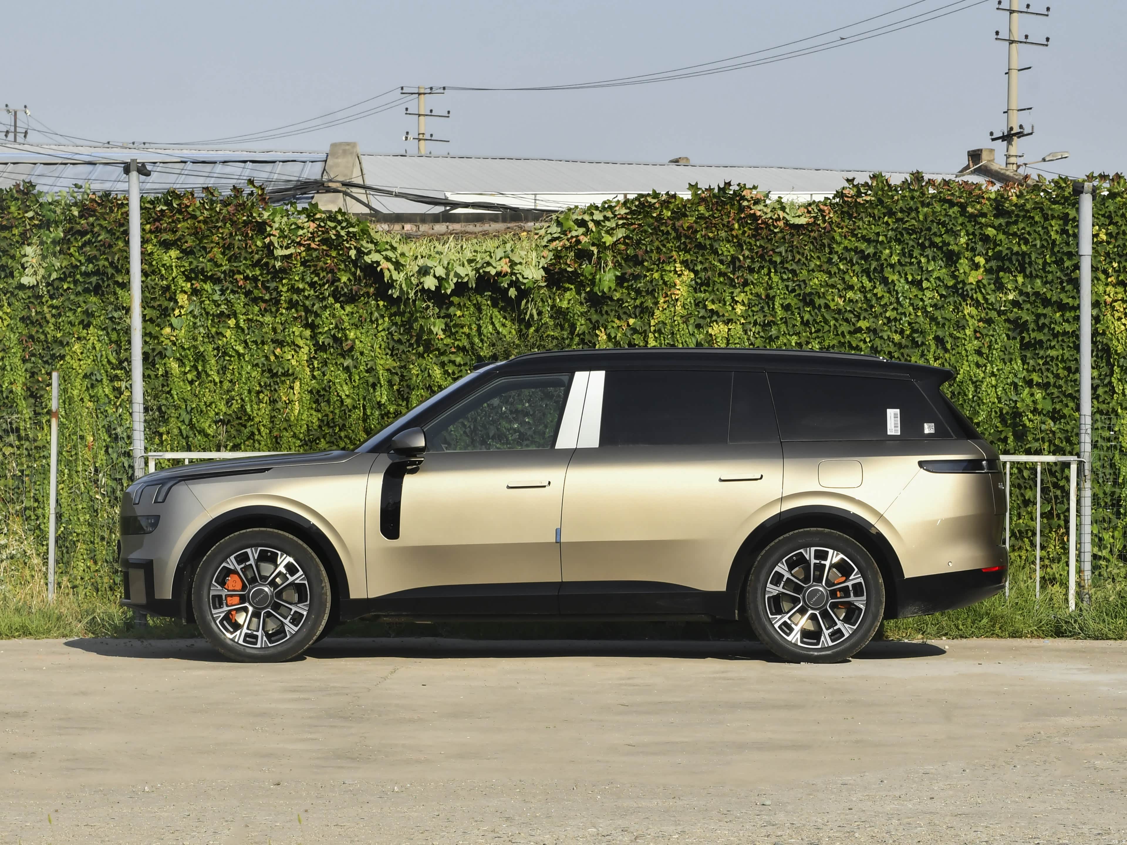 Lynk & Co 900, миниатюра 4