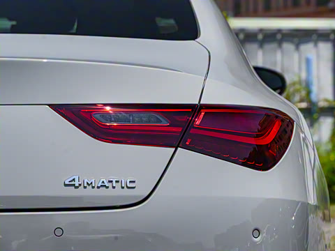 2025�� CLA 260 4MATIC ��ذ�