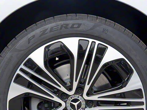 2026�� E 300 L ������