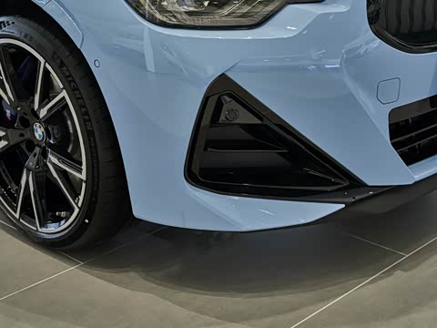 2026�� M240i xDrive