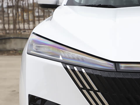 2026�� 1.5T ���а�