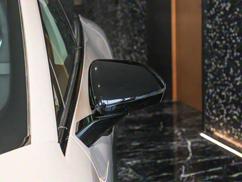 2025�� 560 Lite��