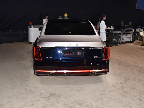 2026�� 4.0T V8��