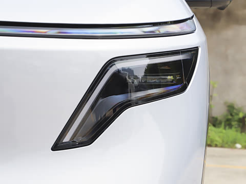 2026�� ���� 310 Max