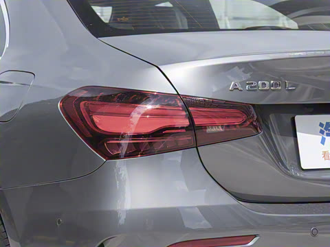 2025�� �Ŀ� A 200 L ʱ����