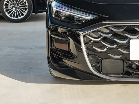 2026�� TFSI quattro 200kW �콢������