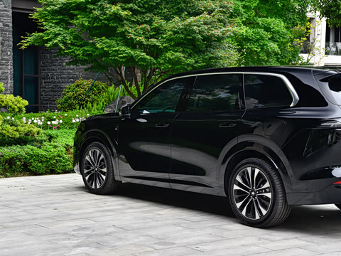 2026�� 235km ����Ǭ��������