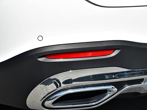 2026�� GLC 260 L 4MATIC �����